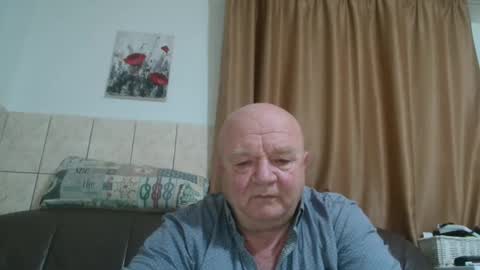 fullballs6 online show from December 28, 4:30 am