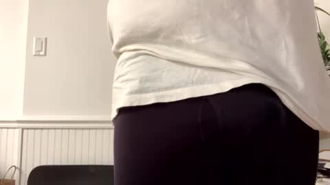 fun4him2018 online show from October 29, 5:05 pm