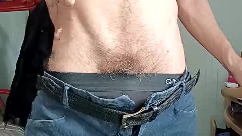 Italian men online show from April 20, 9:45 am