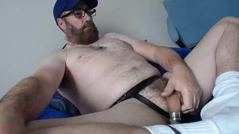 Snapshot of furbeef4lad80 chatting on October 12, 8:19 am furbeef4lad80 online show from October 12, 8:19 am