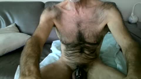 furrydawg online show from January 13, 5:44 pm