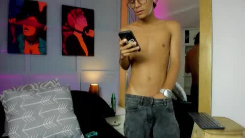 Snapshot of gabiveronna chatting on October 10, 1:05 pm Gabriel online show from October 10, 1:05 pm