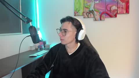 Snapshot of gametommy chatting on January 23, 10:54 pm Tommy online show from January 23, 10:54 pm