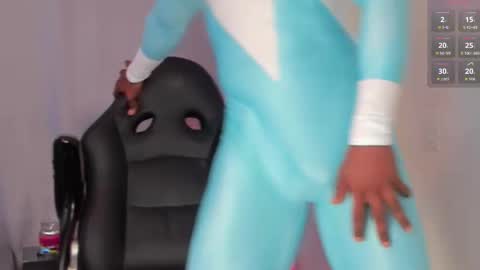 Alejo  online show from October 31, 8:12 pm