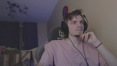 Snapshot of gasturfahe chatting on January 10, 3:37 pm gasturfahe online show from January 10, 3:37 pm