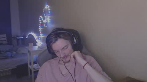 Snapshot of gasturfahe chatting on February 13, 1:19 am gasturfahe online show from February 13, 1:19 am