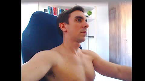 Snapshot of gatosarado23 chatting on September 23, 6:18 pm gatosarado23 online show from September 23, 6:18 pm
