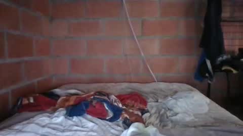 Snapshot of gattitosexy_95 chatting on December 3, 4:28 pm gattitosexy_95 online show from December 3, 4:28 pm