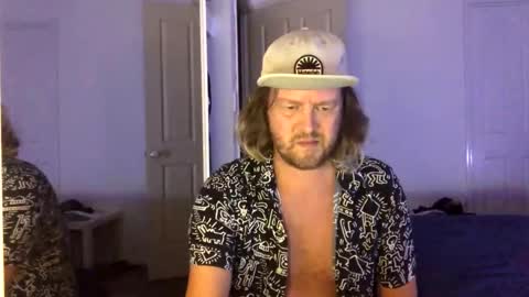 gcsurfer81 online show from February 5, 8:54 am