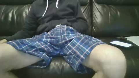 Snapshot of geeezer64 chatting on January 25, 11:32 pm geeezer64 online show from January 25, 11:32 pm