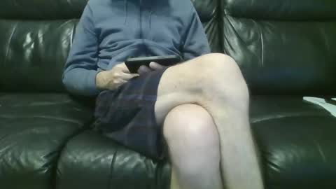 Snapshot of geeezer64 chatting on January 20, 2:11 am geeezer64 online show from January 20, 2:11 am