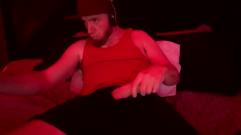 genitalwars online show from October 28, 4:59 am