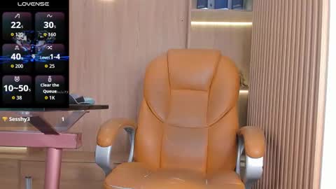 Snapshot of george_diesell_ chatting on September 18, 1:07 am George online show from September 18, 1:07 am
