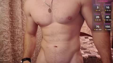 Snapshot of george_fflo chatting on December 14, 2:01 am George lush is active online show from December 14, 2:01 am