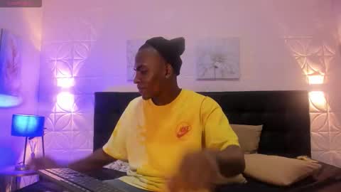 G E O R G E online show from October 19, 10:02 pm