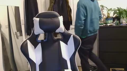 georgek0011 online show from January 16, 2:58 am