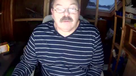Snapshot of germany_50 chatting on January 10, 7:04 am germany_50 online show from January 10, 7:04 am