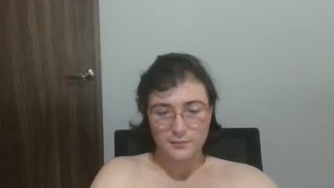 Snapshot of ghardh3 chatting on March 12, 11:22 pm ghardh3 online show from March 12, 11:22 pm