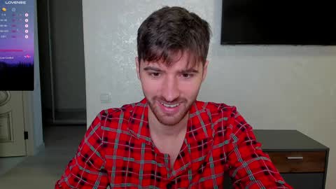 gilbertogonzales online show from January 13, 5:44 am