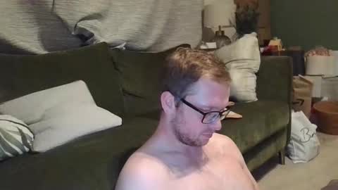 ginwood online show from October 18, 6:02 pm