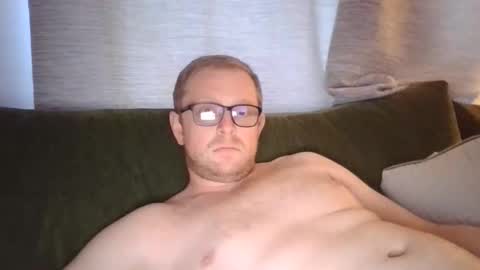 ginwood online show from April 22, 6:12 pm