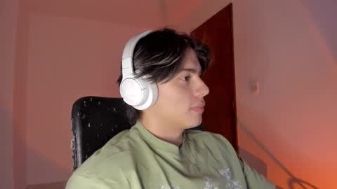 GioRusso online show from November 25, 10:56 pm