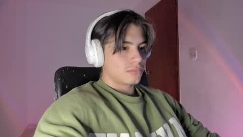 GioRusso online show from April 4, 4:20 am