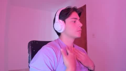 GioRusso online show from October 18, 6:57 pm