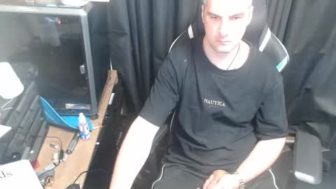 bob online show from October 25, 2:02 am