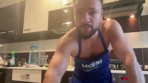Snapshot of gitanoboy4 chatting on October 11, 7:34 am gitanoboy4 online show from October 11, 7:34 am