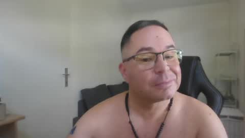 giulio203 online show from July 4, 11:24 am