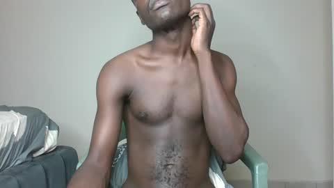 Snapshot of glane_ chatting on February 4, 12:33 pm James online show from February 4, 12:33 pm