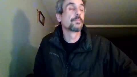 gmang4242 online show from March 8, 10:08 am