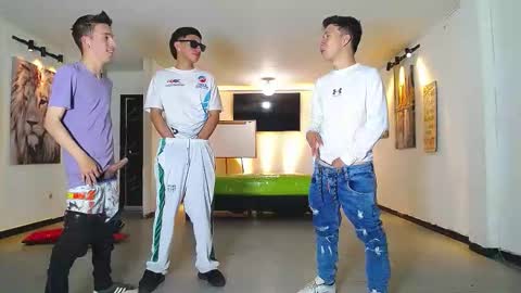 THOMAS AND DAMIAND online show from November 23, 6:41 pm