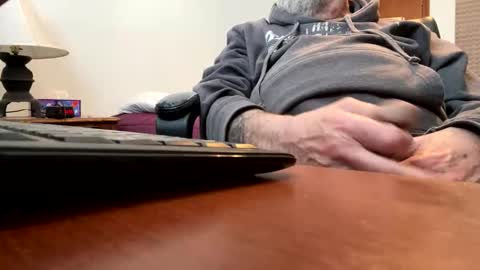 gngnxxx online show from April 28, 5:17 pm