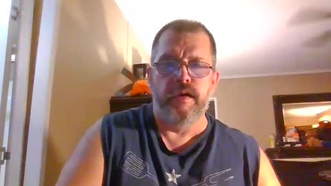 IDKIDCIDGAF online show from October 1, 2:48 am