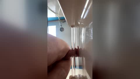 God D online show from March 18, 9:07 pm