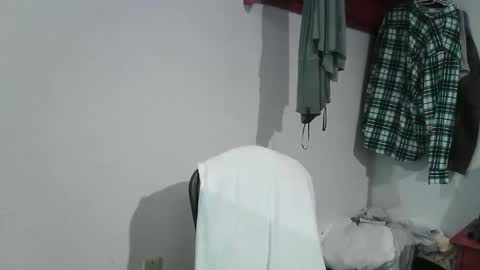 goinwild8900 online show from December 26, 6:52 am