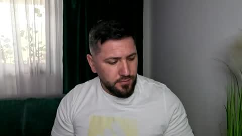 gold_alpha_boy online show from April 20, 1:02 pm