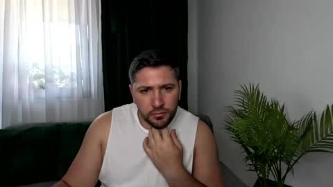 gold_alpha_boy online show from May 19, 2:23 pm
