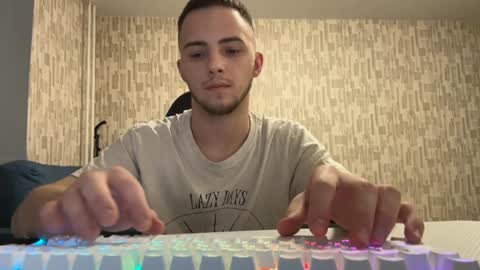 Golden boyyy21 online show from January 31, 3:11 pm