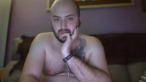 goldenspainboy online show from December 7, 6:37 pm