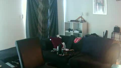 goldyguy011 online show from February 17, 6:01 am