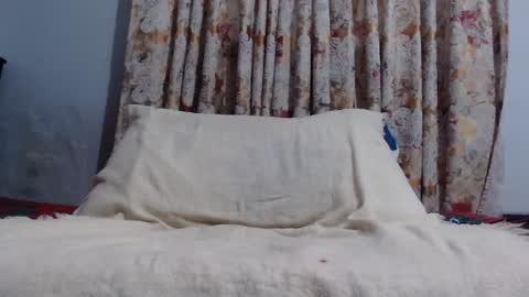 Snapshot of gollfather97 chatting on January 21, 6:44 pm julin Andrs online show from January 21, 6:44 pm