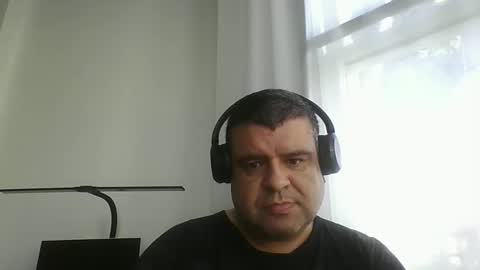 Snapshot of gomezgonz5 chatting on September 9, 3:44 pm gomezgonz5 online show from September 9, 3:44 pm