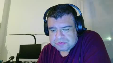 Snapshot of gomezgonz5 chatting on September 14, 7:27 pm gomezgonz5 online show from September 14, 7:27 pm