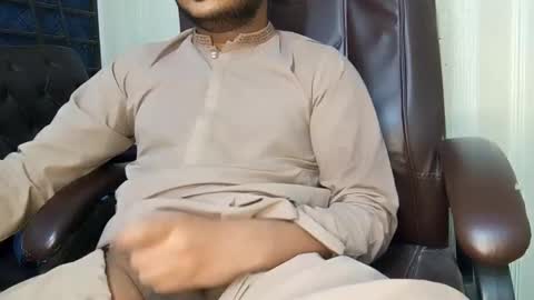 Snapshot of goodfucker3252 chatting on February 21, 8:05 pm Arab Pronstar online show from February 21, 8:05 pm