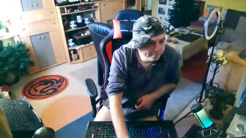 google5001 online show from March 3, 8:00 am