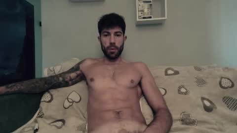 gottalovelatinas online show from May 5, 8:49 am