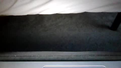 watch me stroke online show from April 4, 11:40 am